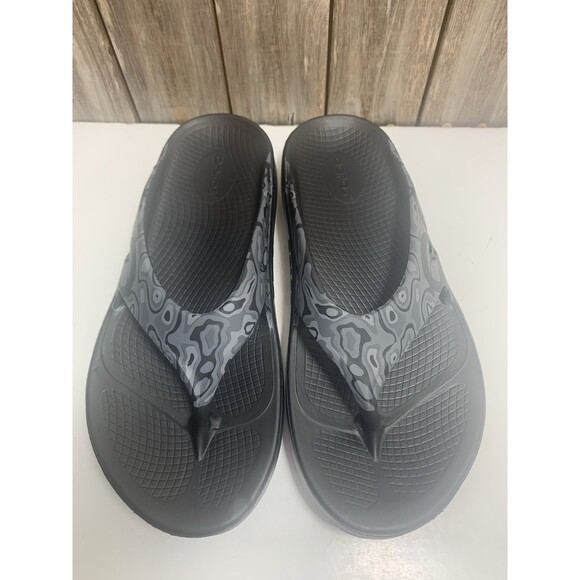 OOFOS OOriginal Sport Sandal - BLACK WATER CAMO Men’s Size 9 / Women’s Size 11 - Picture 4 of 9